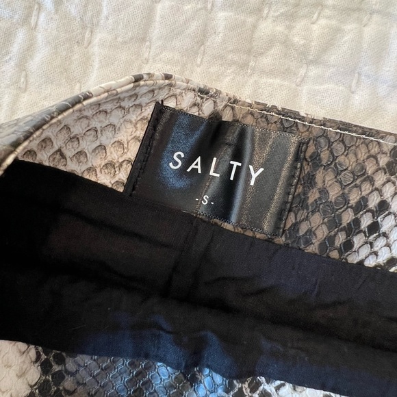 Mendocino Snake print mini skirt - Picture 4 of 4